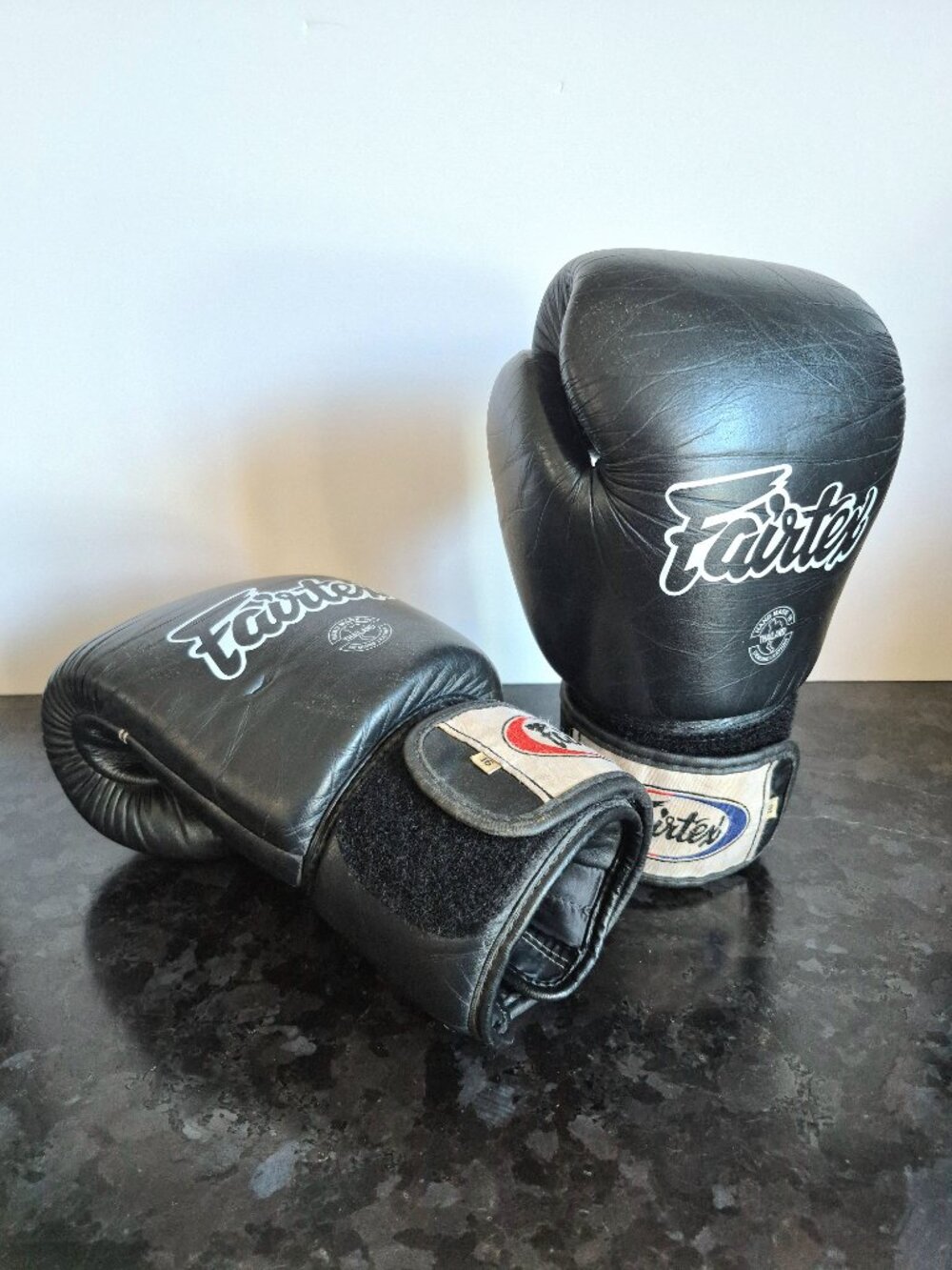 Fairtex Muay-Thai Boxing Gloves, Genuine Leather, Made In Thailand, Size 16